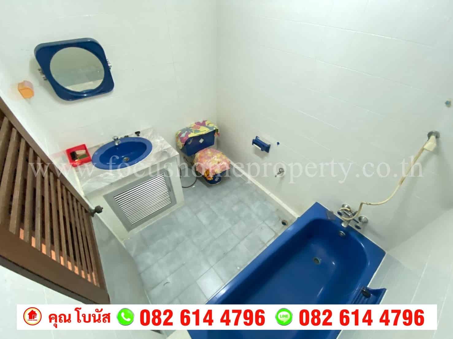 ขาย ทาวน์เฮ้าส์ 2 ชั้น หมู่บ้านแกรนด์วิลเลจ ลาดพร้าว 80/3